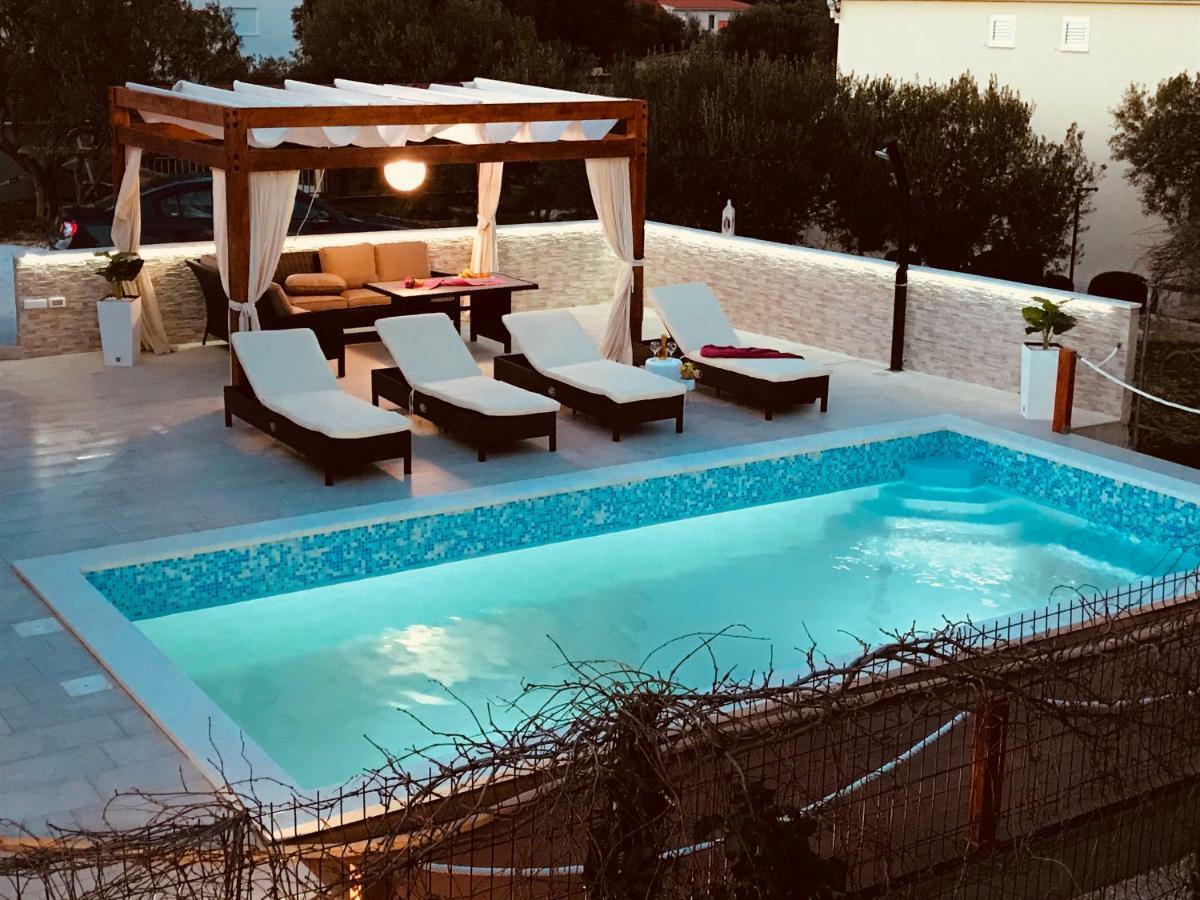 Holiday Home Marina Sevid Exterior photo